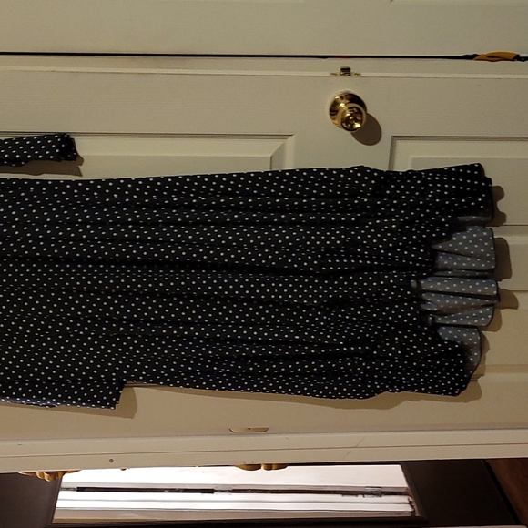 Magna Tops - Black white dress